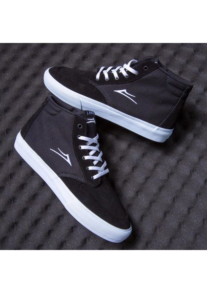 Lakai Riley 3 High Black/suede fırsatları