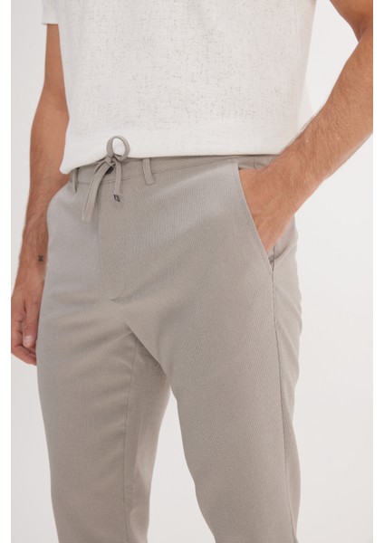 Slim Fit Dar Kesim Beli Bağlamalı Çizgili Yan Cepli Casual Jogger Pantolon fırsatları