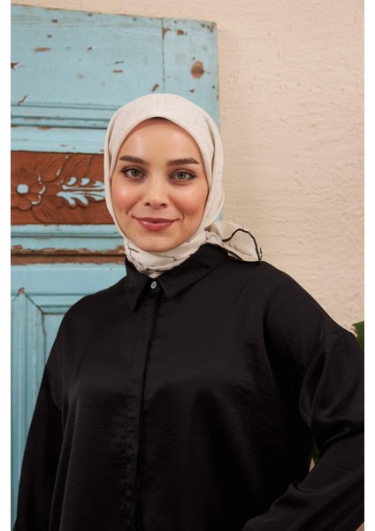 Yazı Desen Ince Pamuk Eşarp