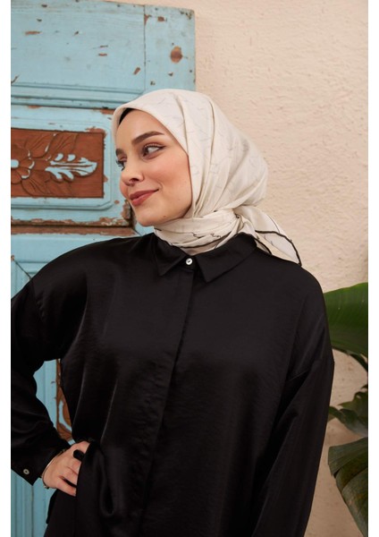Yazı Desen Ince Pamuk Eşarp