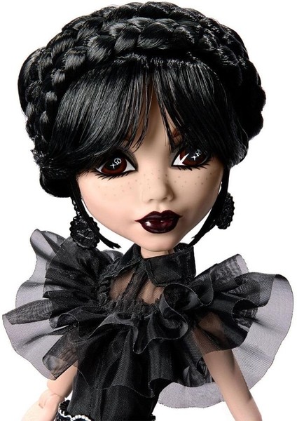 HXJ03 Monster High Wednesday Balo Elbiseli Bebek.glpzr