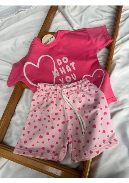 Love Baskılı Şortlu Takım fiyatları