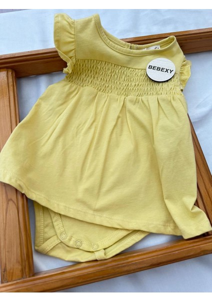 Kollar Fırfırlı Içi Çıtçıtlı Bluz