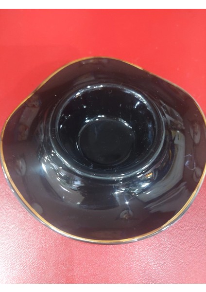Çap 12CM Yükseklik 4cm Porselen Siyah Gold Yaldız Mumluk Parlak Renk 1 Adet fiyatları
