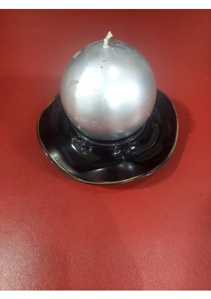 Çap 12CM Yükseklik 4cm Porselen Siyah Gold Yaldız Mumluk Parlak Renk 1 Adet indirimleri