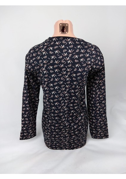 Kadın Siyah Kahverengi U Yaka Uzun Kollu Desenli Yırtmaçlı Dokuma Viskon Anne Penye Tişört modelleri