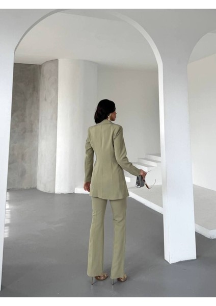 “kadın Ikili Takım - Blazer Ceket ve Yüksek Bel Pantolon Ikili Takım” fiyatları