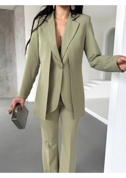 “kadın Ikili Takım - Blazer Ceket ve Yüksek Bel Pantolon Ikili Takım” modelleri