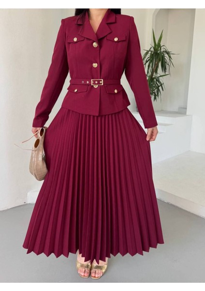 “gold Düğmeli Ceketli Pliseli Etek Takım - Zarif ve Modern Ikili Takım” fırsatları