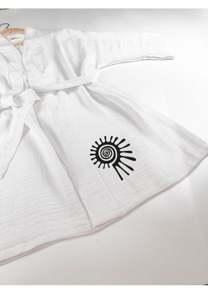 Etnik Spiral Görselli Beyaz Müslin Kimono indirimleri