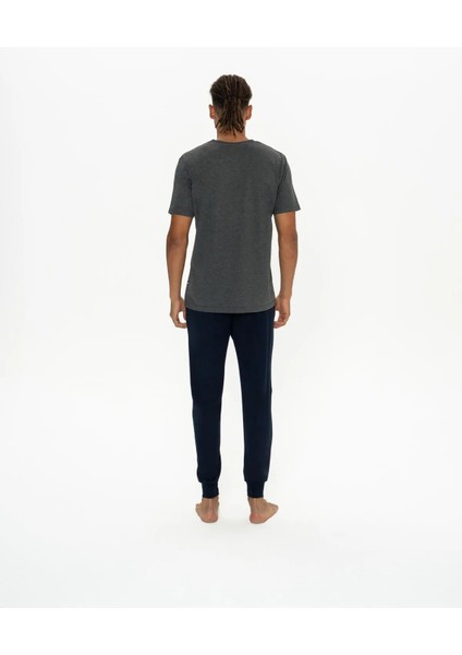 Erkek Yazı Detaylı Yuvarlak Yaka Pijama Takım modelleri