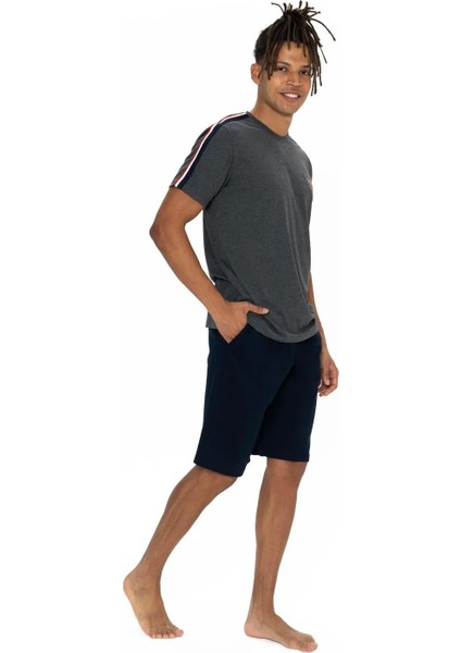 Erkek Yuvarlak Yaka Pijama Şort Takım modelleri