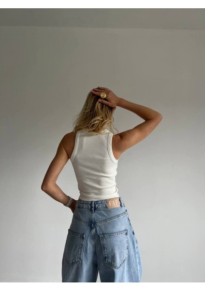 Oval Kesim Crop Atlet Kaşkorse fiyatları