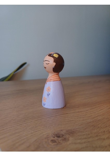 Frida Kahlo Ahşap Oyuncak Peg Bebek fiyatları