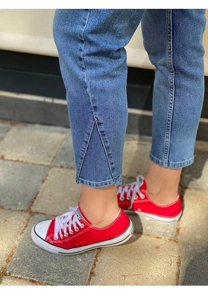 Paça Detaylı Likralı Mom Jean fırsatları