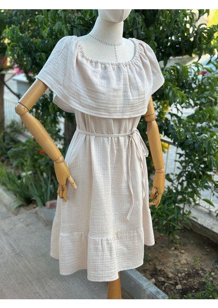 Kadın Müslin Kumaş Fırfırlı Bej Elbise