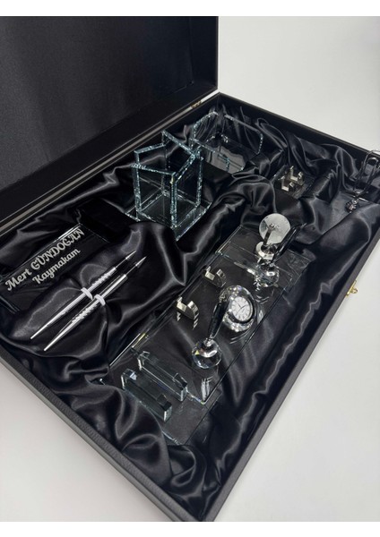 Vıp Şeffaf Cam Masa Isimlik Ful Set Hediyelik Deri Kutu ve Kabartma Yazılı