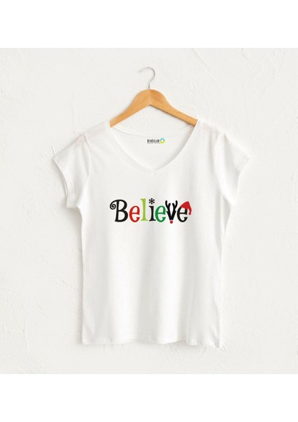 V Yaka Kadın Yılbaşı Tasarım T-Shirt
