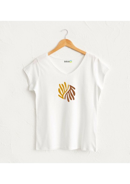 Simetrik Kahverengi Yapraklar Tasarım T-Shirt fırsatları