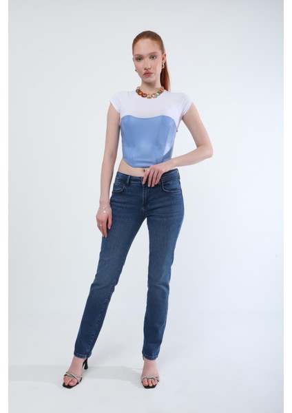 Kadın Slim Fit Likralı Lacivert Jean Pantolon