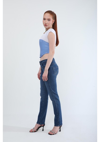 Kadın Slim Fit Likralı Lacivert Jean Pantolon fiyatları