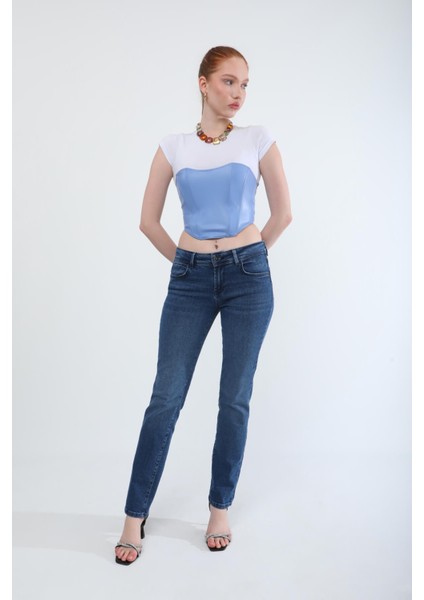 Kadın Slim Fit Likralı Lacivert Jean Pantolon modelleri
