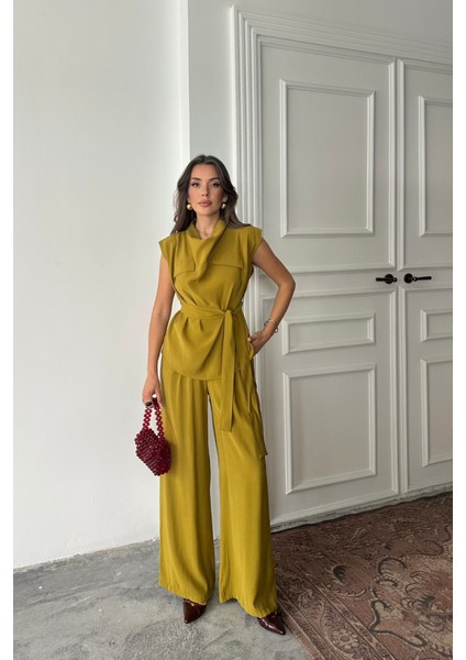 Tencel Modal Kolsuz Bluz Kapalı Cep Detaylı Dökümlü - Pantolon Takım - Yağ Yeşili