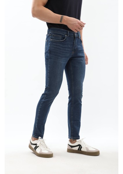 Erkek Slim Fit Likralı Mavi Jean Pantolon