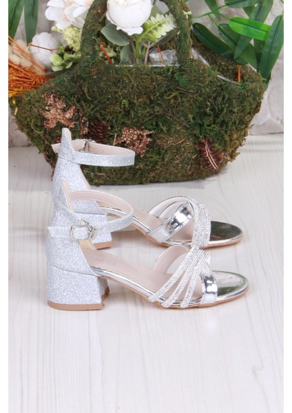 352091 Taşlı Detaylı Topuklu Kız Çocuk Abiye Ayakkabı fiyatları