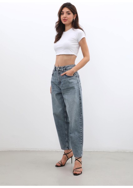 Kadın Yüksek Bel Skater Fit Jean Pantolon Buz Mavisi
