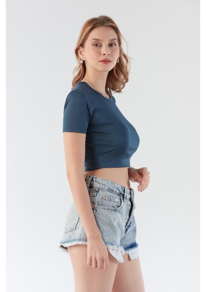 Basic Bisiklet Yaka Crop Tişört modelleri