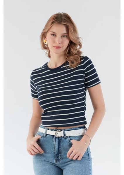 Basic Çizgili Crop Tişört