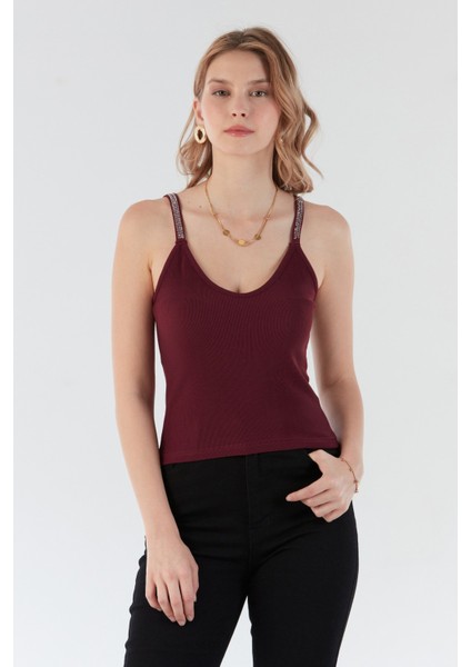 Fitilli Askıları Taş Detaylı V Yaka Bluz