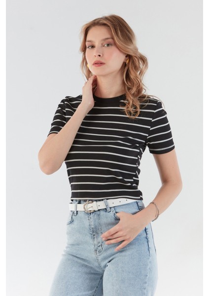 Basic Çizgili Crop Tişört