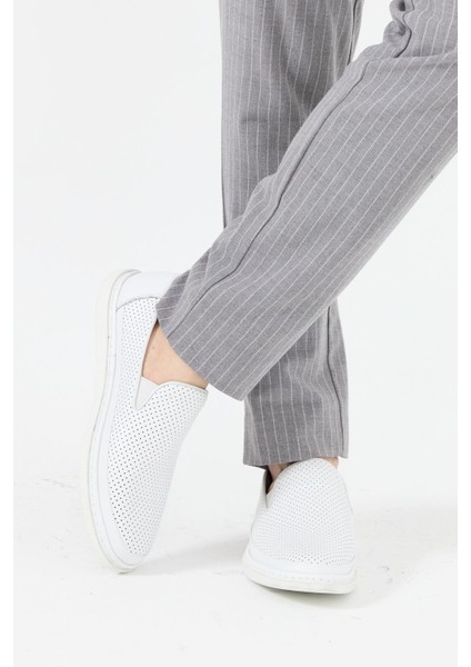 Beyaz Erkek Sneaker Deri Ayakkabı