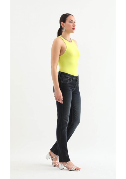 Kadın Likralı Straight Jean Pantolon Lacivert