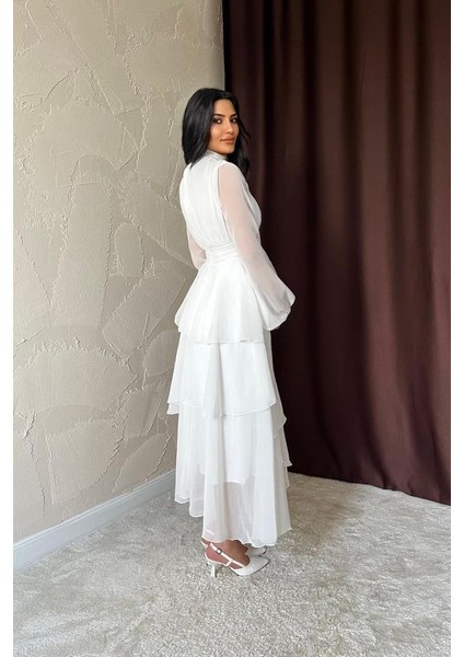 Beyaz Bel Detaylı Elbise