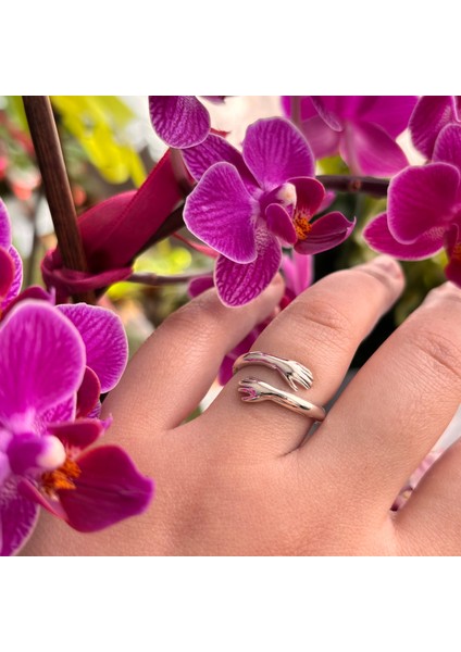 Sarılan Eller Ayarlanabilir Yüzük fiyatları