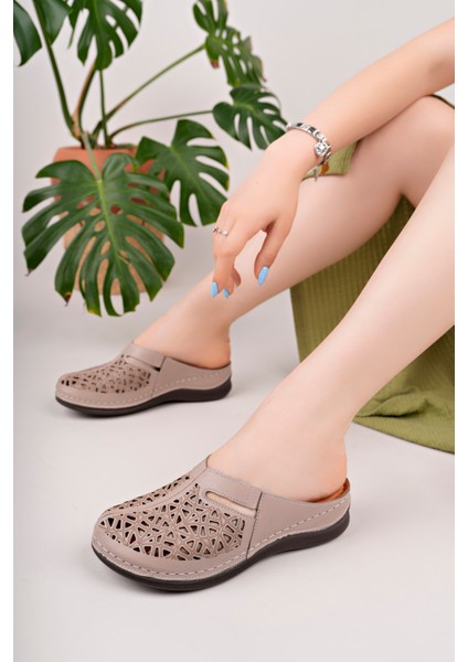 Kadın Hakiki Deri Vizon Masaj Tabanlı Rahat Terlik( 1 Numara Büyük Sipariş Veriniz)