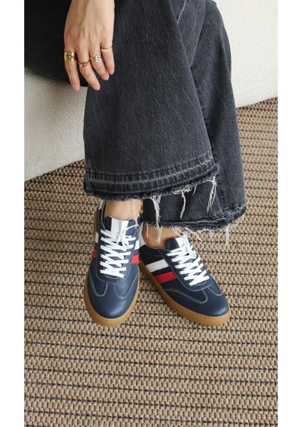 Urban Retro - Kadın Sneaker Az Parçalı Hakiki Deri Spor Ayakkabı
