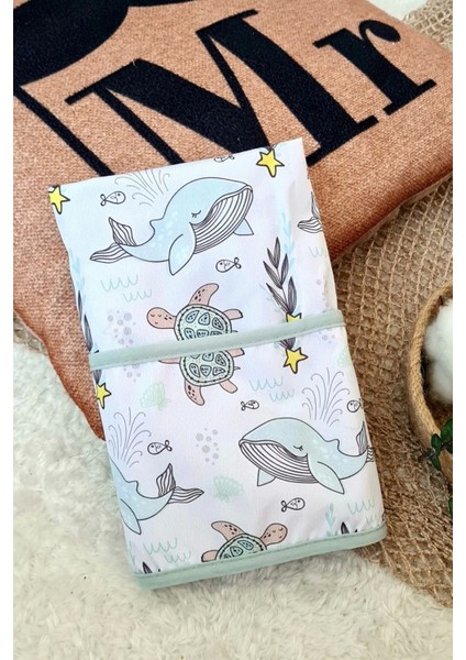 Dolphine Desenli Sıvı Geçirmez Unisex Aktivite ve Mama Önlüğü 6-24 Ay modelleri