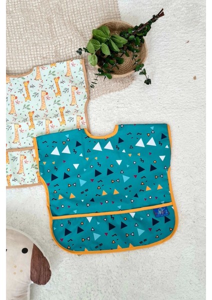 Sıvı Geçirmez Kolsuz 6-24 Ay 2'li Aktivite ve Mama Önlüğü ( Forest-Abstrack)