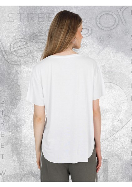 Bisiklet Yaka Beyaz Basic Tshirt
