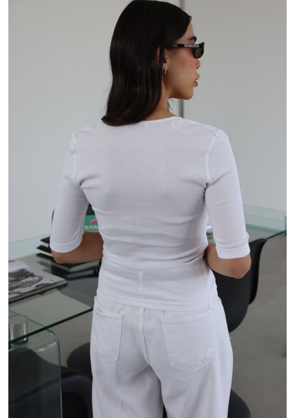 V Yaka Truvakar Kol Tshirt fırsatları