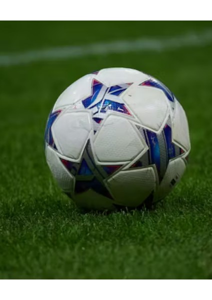 Uefa Şampiyonlar Ligi 430 Gram Profesyonel Futbol Topu Maç ve Antreman