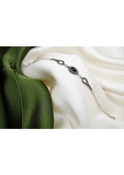 Kadın 925 Ayar Gümüş Oltutaşı Badem Tekli Bileklik