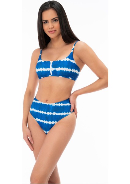 2025 Kreasyonu Mavi, Beyaz Atletik Bikini Takımı