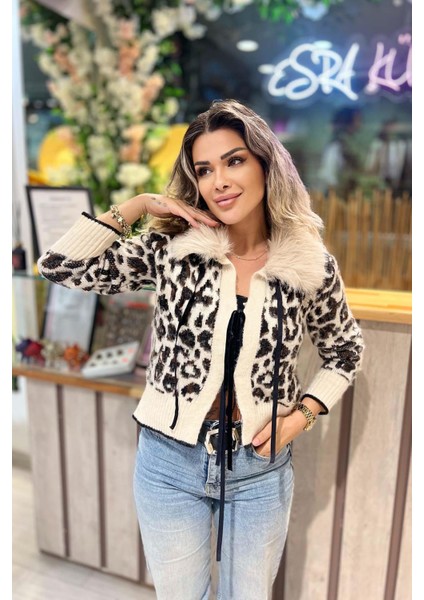 Yaka Kürk ve Fiyonk Detay Hırka Kahverengi