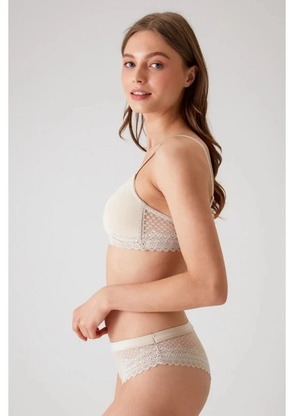 Dantelli Balensiz Sütyen Takım Taş fiyatları