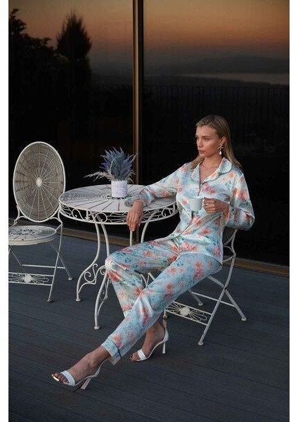 Çiçek Desenli Düğmeli Pijama Takımı Mint